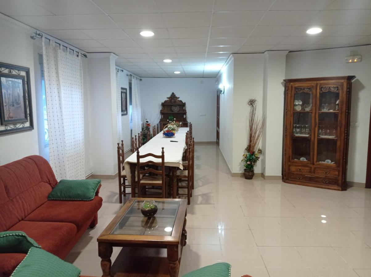 Hostal Cañamares Kültér fotó