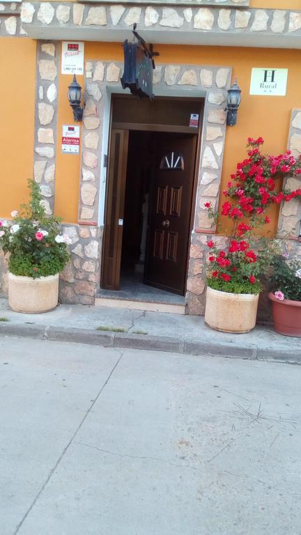 Hostal Cañamares Kültér fotó